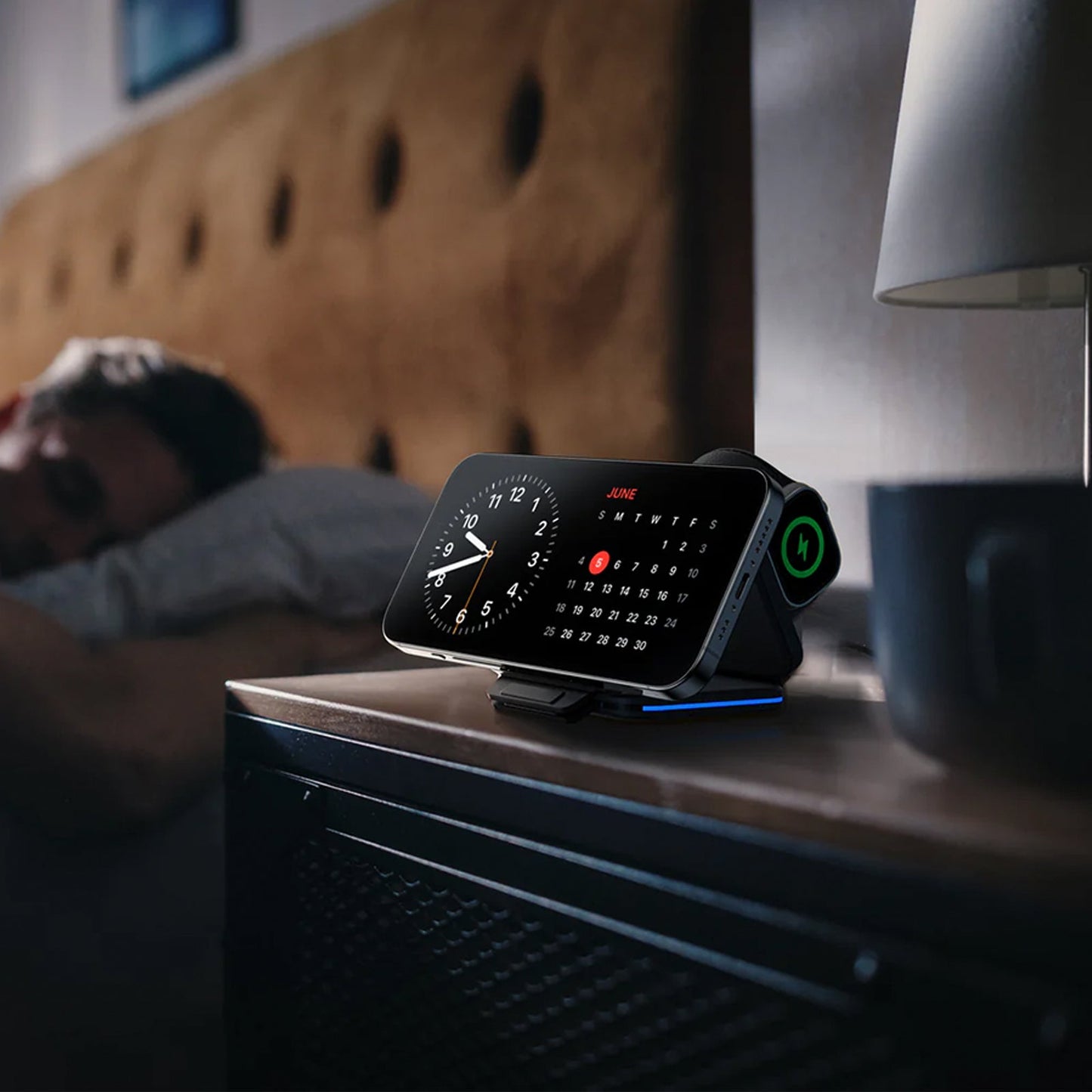 AMAZING THING EXPLORER PRO 3IN1 PD 15W PORTABLE WIRELESS CHARGER WITH 1.2M USB-C TO USB-C CABLE