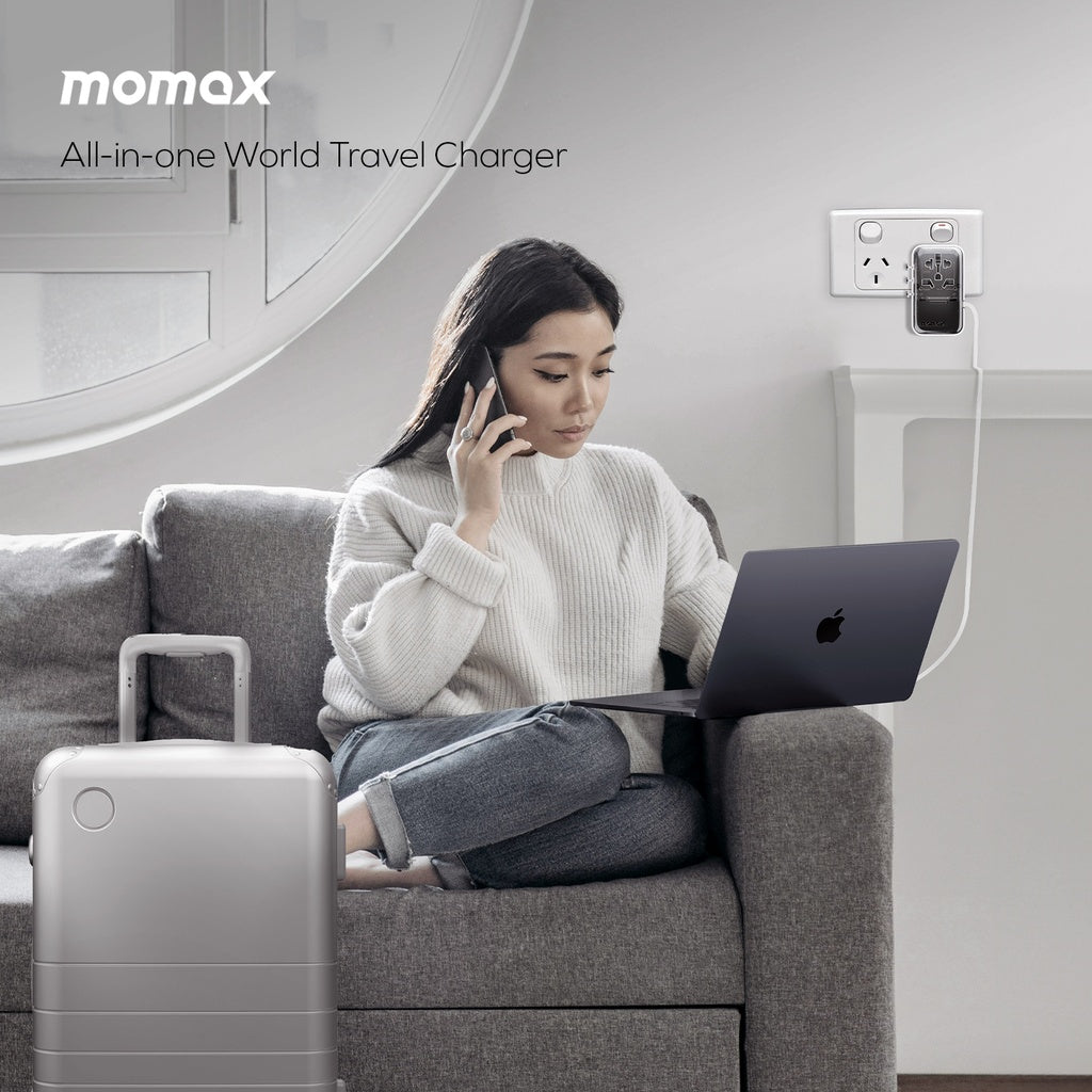 MOMAX 1-WORLD FLOW 35W 4 PORT WITH BUILT-IN USB-C CABLE TRAVEL ADAPTOR (Whte)