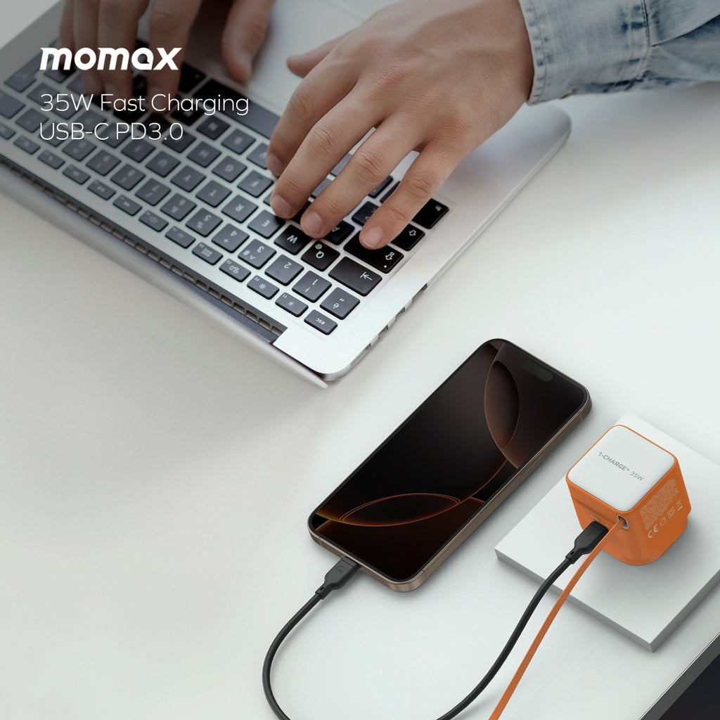 MOMAX 1-CHARGE 35W GAN 1 PORT CHARGER WITH BUILT-IN USB-C CABLE