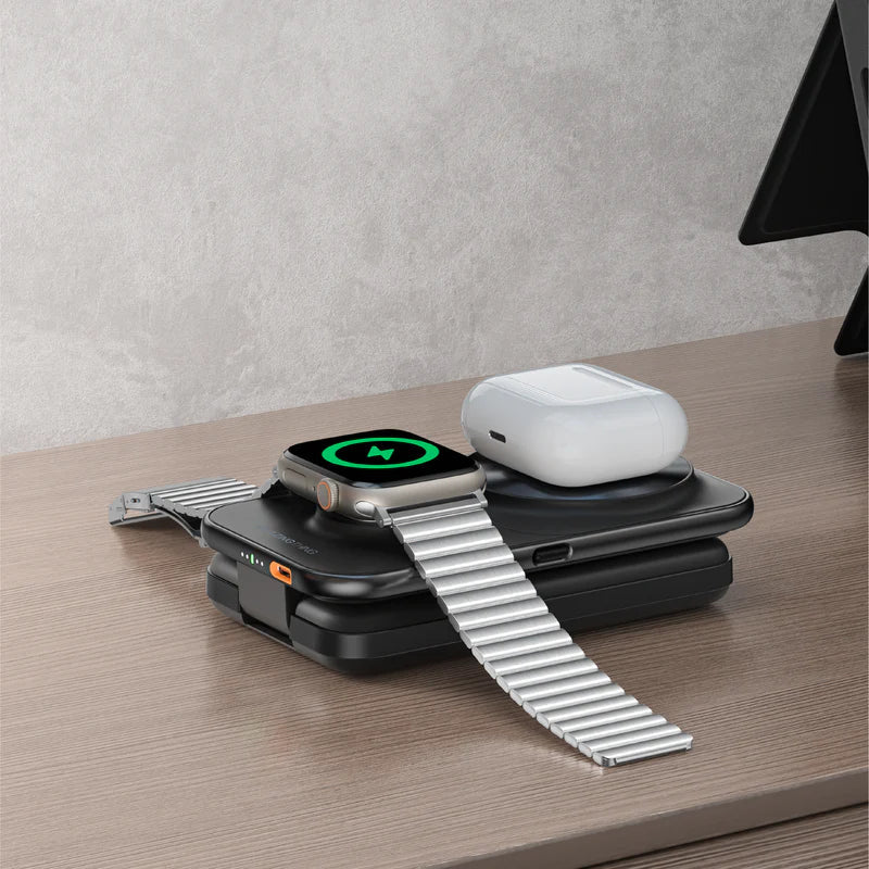 AMAZING THING THUNDER PRO MAG 6IN1 PD 22.5W 8000mAh POWER STATION WITH STAND