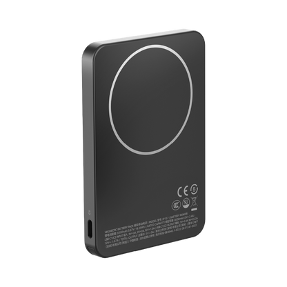 Momax 1-power F.pass+ 5000mah Power Bank With Built-in Cable & Magnetic Attachment